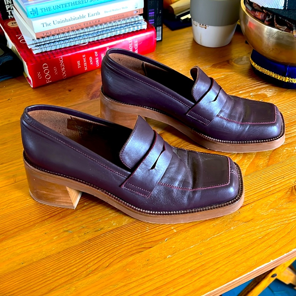 Alohas Roxanne Loafers size 38 Ox Blood